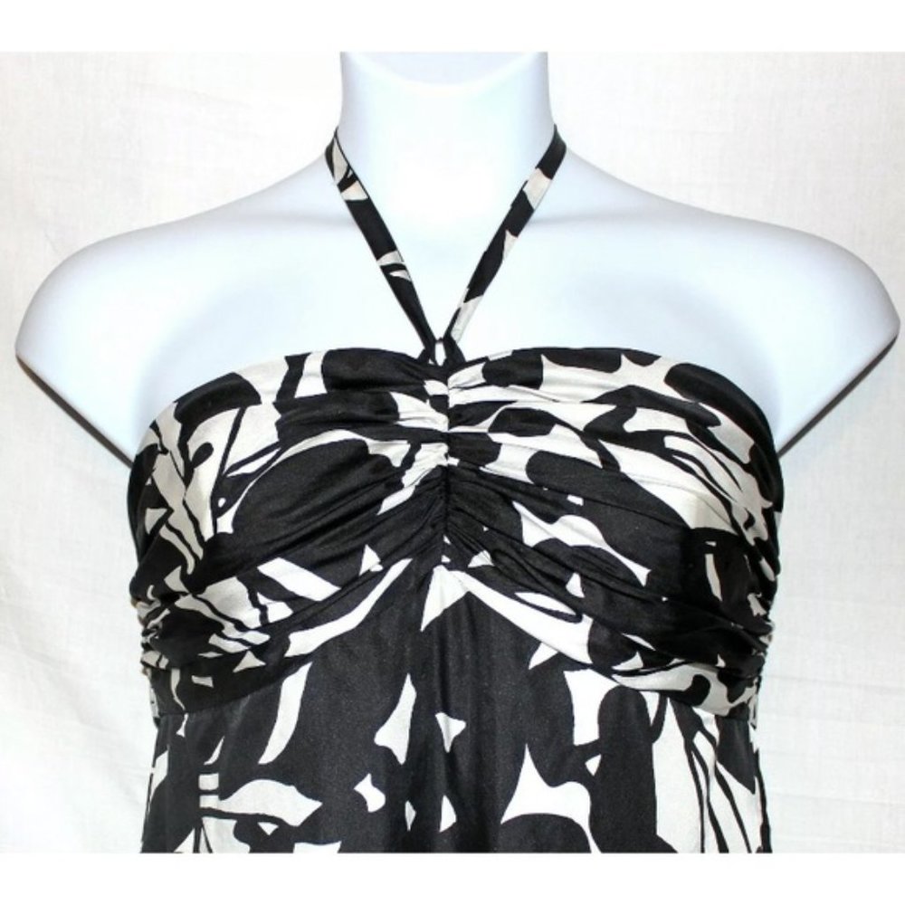 White House Black Market Maxi size 6